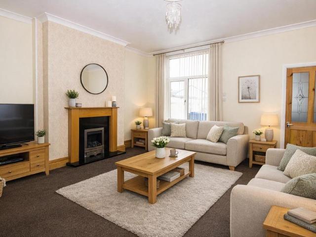 House for rent in Knowle Fold, Darwen