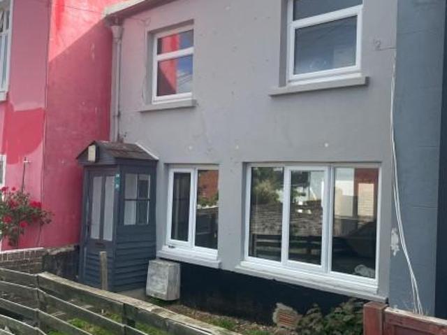 House for rent in Bohemia, Guestling Green