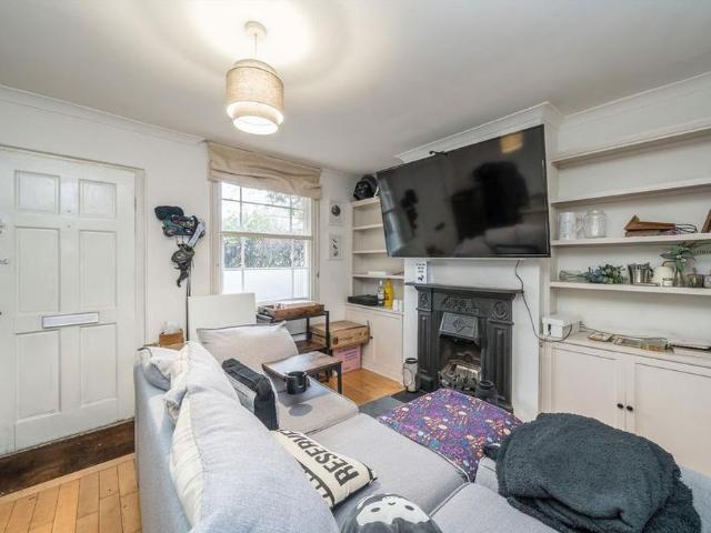 House for rent in Strawberry Hill, Greater London