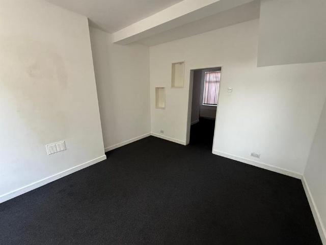 House for rent in Georgia, Greater Manchester