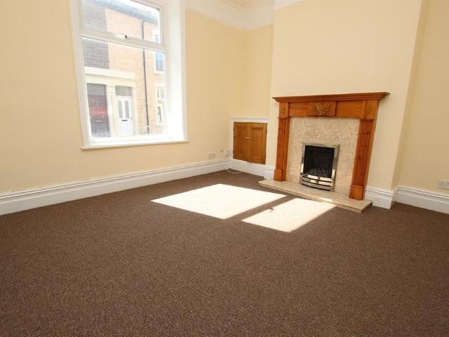 House for rent in Knowle Fold, Darwen