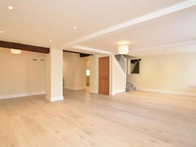 House for rent in Spacey Houses, Pannal