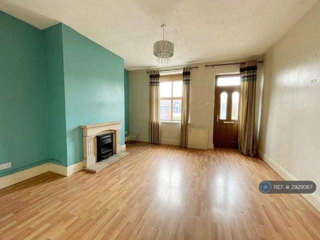 House for rent in Burnedge, Greater Manchester