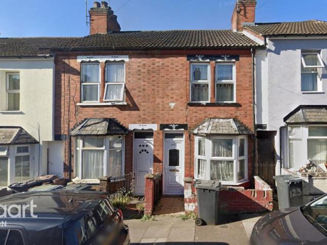 House for rent in Spring Park, Luton