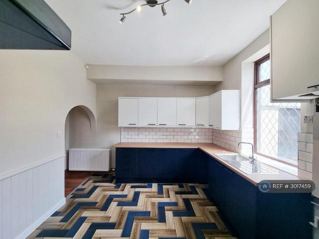House for rent in Newtown, Salford