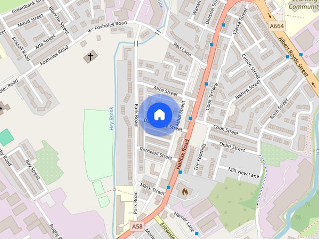 Townhouse for rent in Burnedge, Greater Manchester