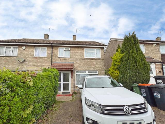 House for rent in Woodside Estate, Houghton Regis