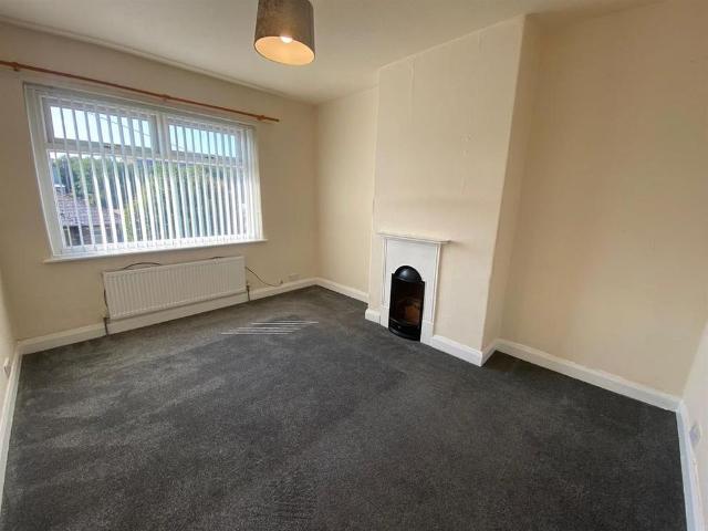 House for rent in Woolshops, Halifax