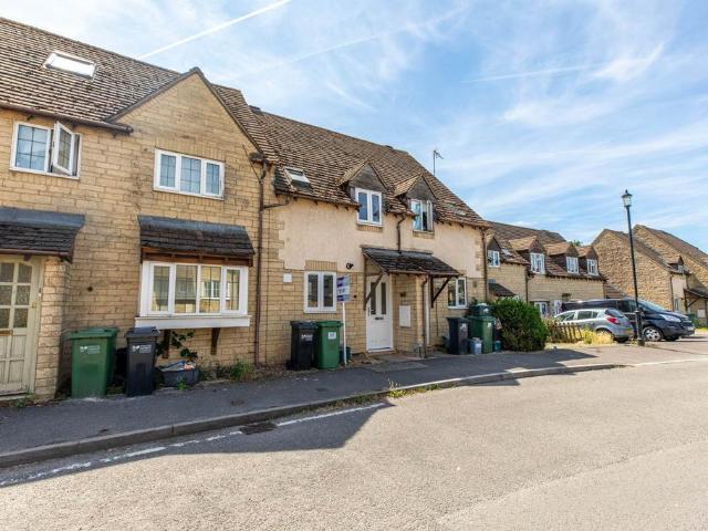 House for rent in School House, Gloucestershire