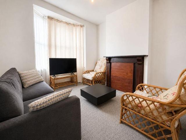 House for rent in Rodbourne, Swindon