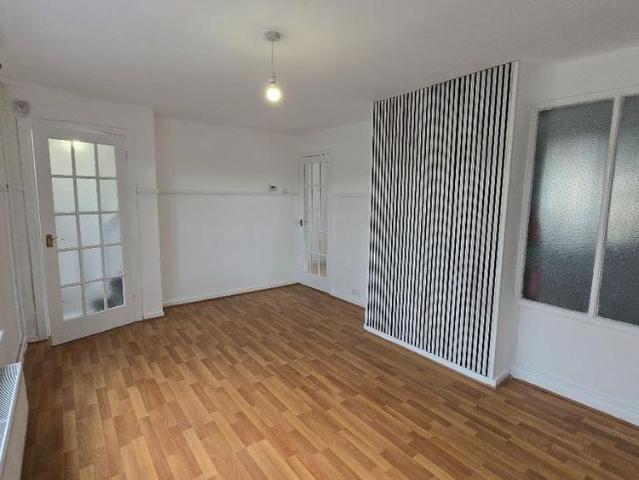 House for rent in Hollins, Pendock