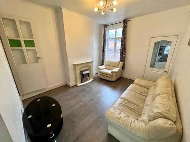 House for rent in Ball Hill, Coventry