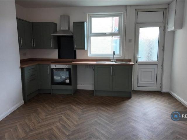 House for rent in Carlton, Athersley North