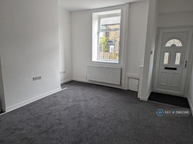 House for rent in Shaw and Crompton, Pendock