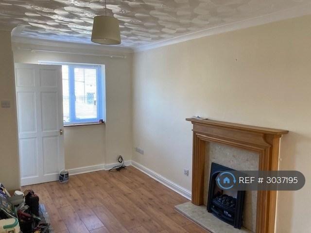 House for rent in Porset Park, Bedwas
