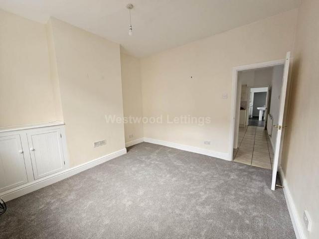 House for rent in Kingsley Moor, Staffordshire