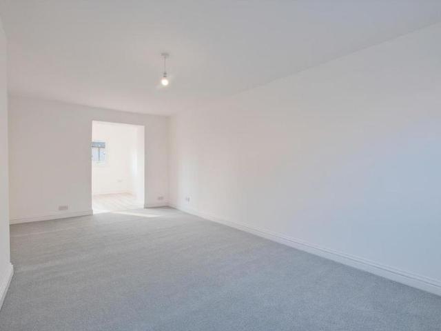 House for rent in Airdrie, Scotland