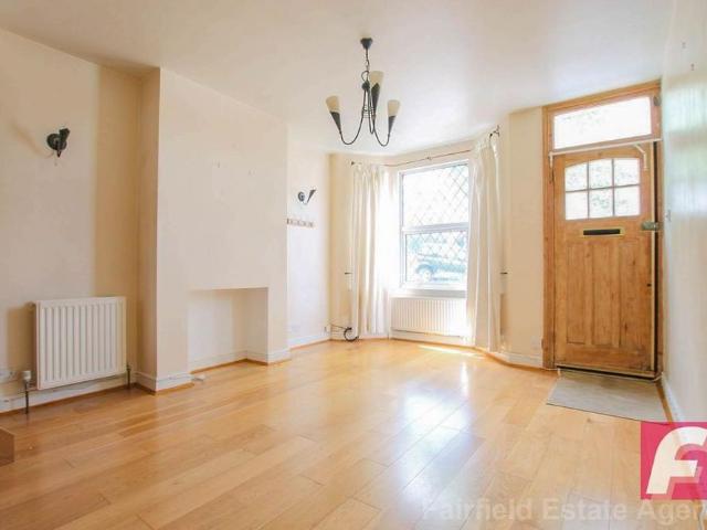 House for rent in Watford Heath, Hertfordshire