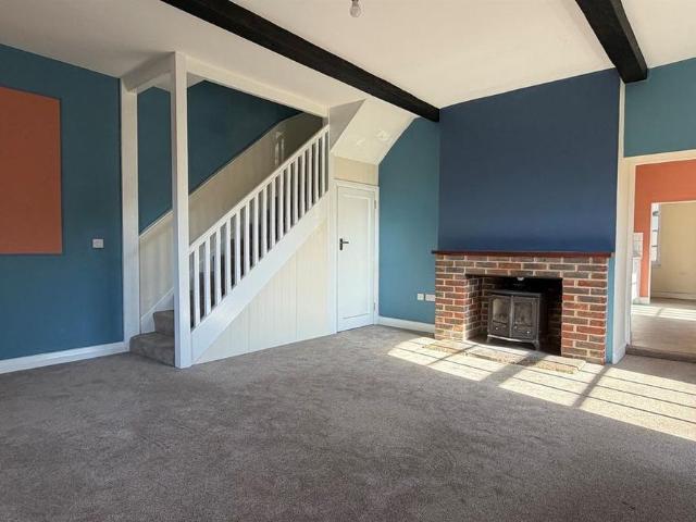 House for rent in Littlecote, West Sussex