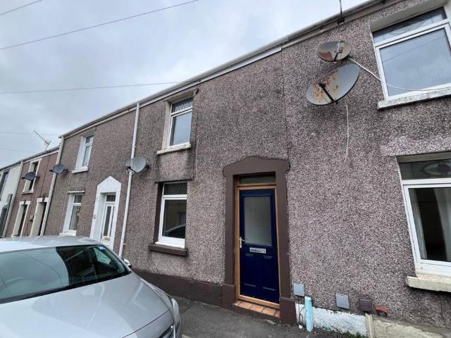 House for rent in Cwmbwrla, Nangreaves