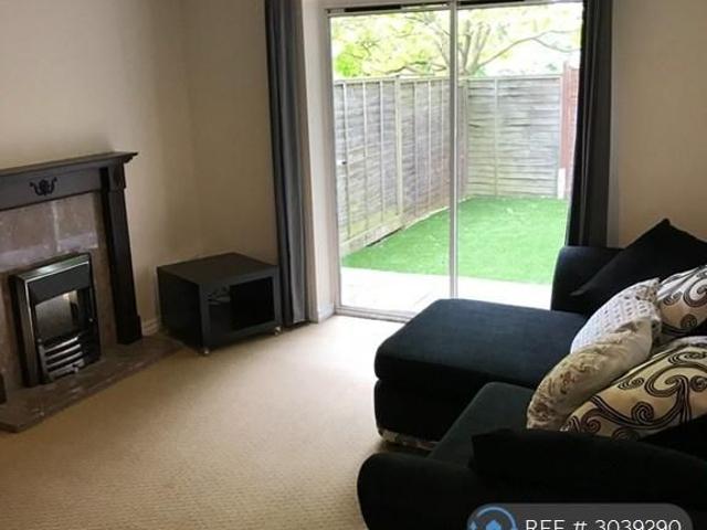 House for rent in Milverton, Green Close