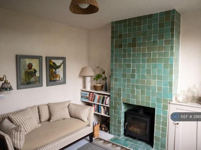House for rent in Upper Walmer, Ash