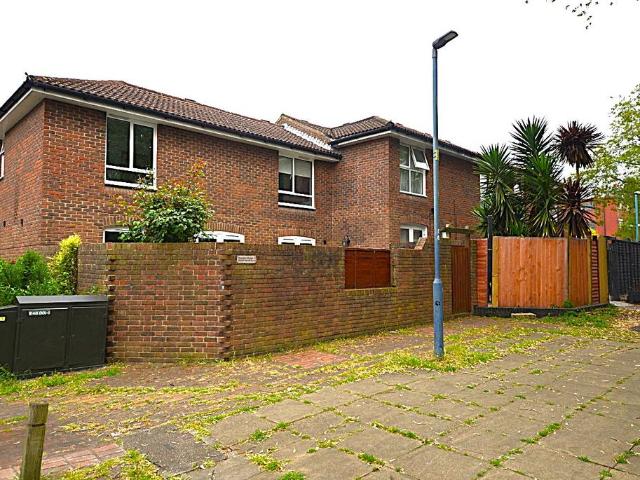House for rent in Clapham, Greater London