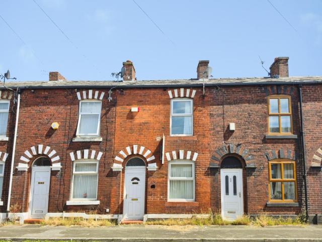 House for rent in Hurst Cross, Greenheys