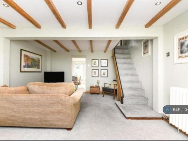 House for rent in Sunnymede, Basildon