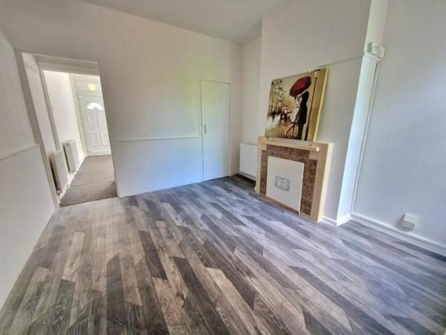 House for rent in Spring Park, Luton