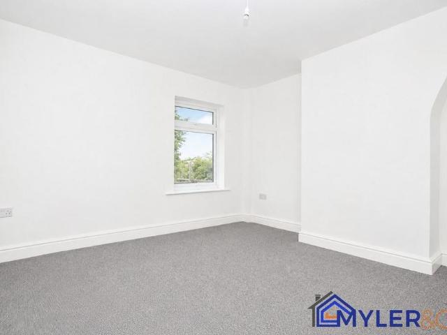House for rent in Halton