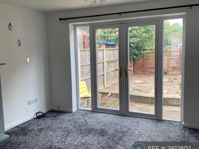 House for rent in Heath, West Yorkshire