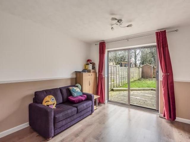 House for rent in Ladygrove, Berrick Salome