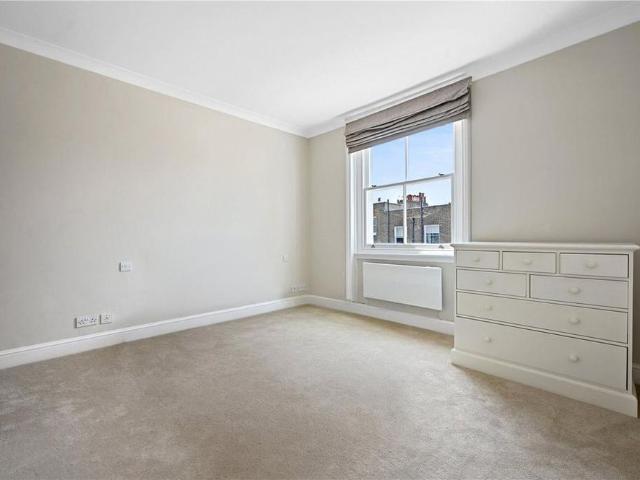 House for rent in Kensington, Greater London