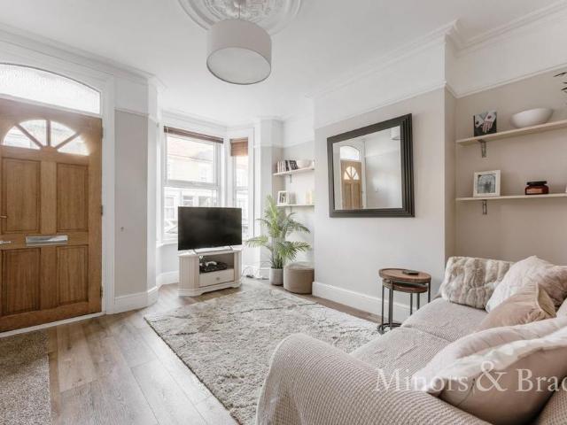 House for rent in Heigham Grove, East Bank