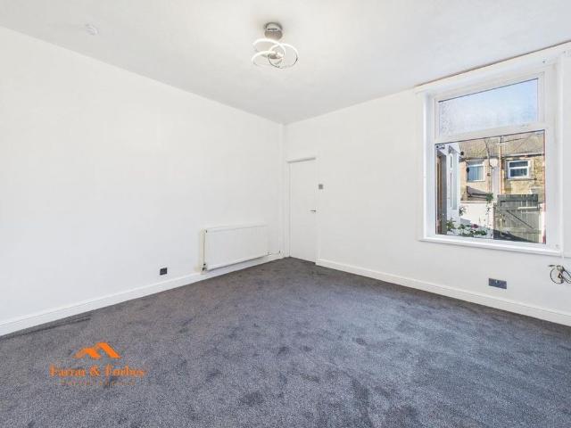 House for rent in Clayton-le-Moors, Hyndburn
