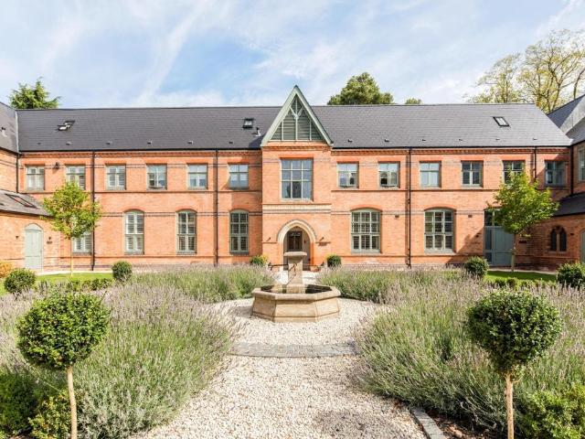 House for rent in Green Close, Warwickshire