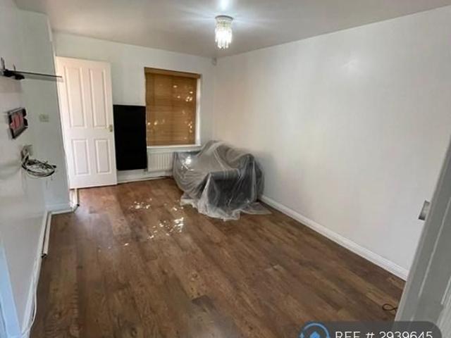 House for rent in Yiewsley, Greater London