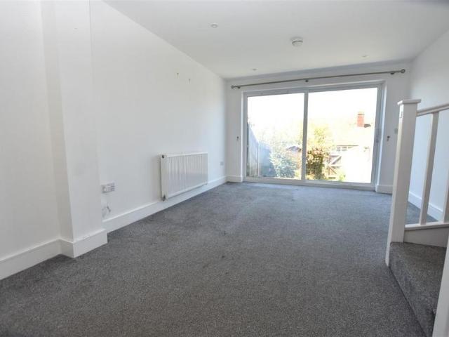 House for rent in Blacklands, Guestling Green