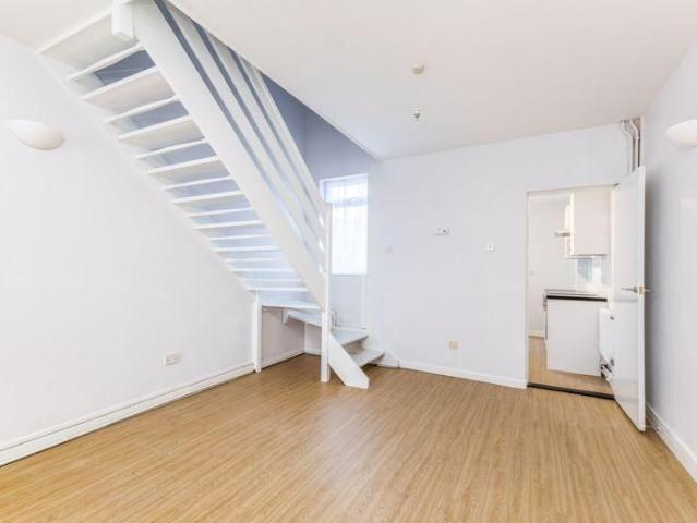 House for rent in Somers Town, City Of Portsmouth