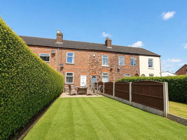 House for rent in Upton Rocks, Widnes