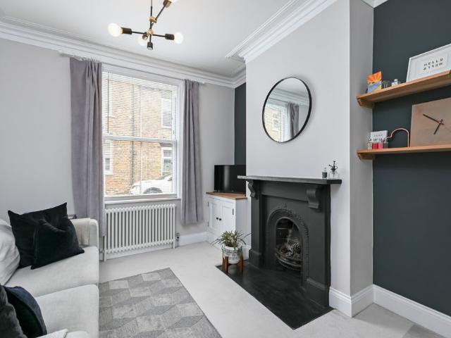 House for rent in Holgate, High Field