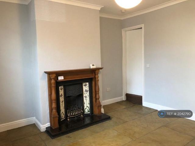 House for rent in Priestthorpe, Crossflatts
