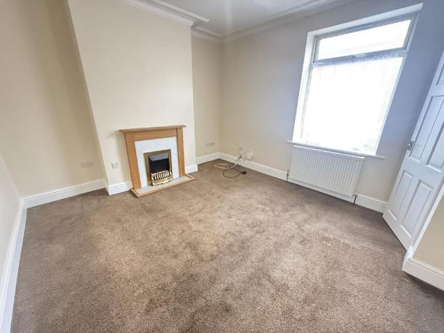 House for rent in Pellon, Halifax