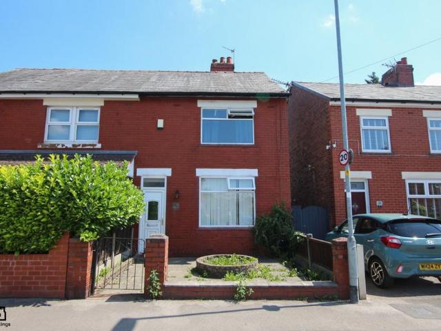 House for rent in Marsland Green, Wigan