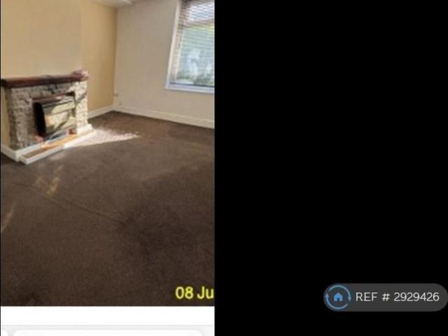 House for rent in Lascelles Hall, Fenay Bridge