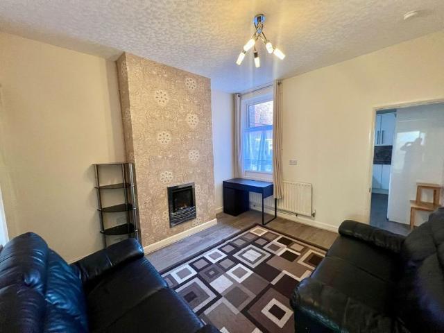 House for rent in Spinney Hills, Old Wharf