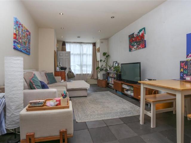 House for rent in Golden Valley, Gloucestershire