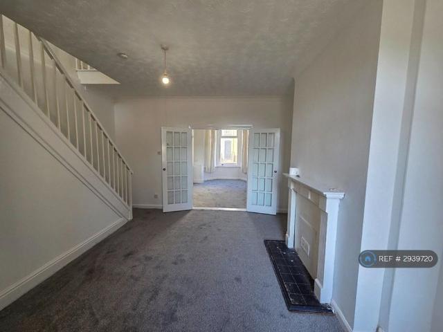 House for rent in Lee Bank, Greater Manchester