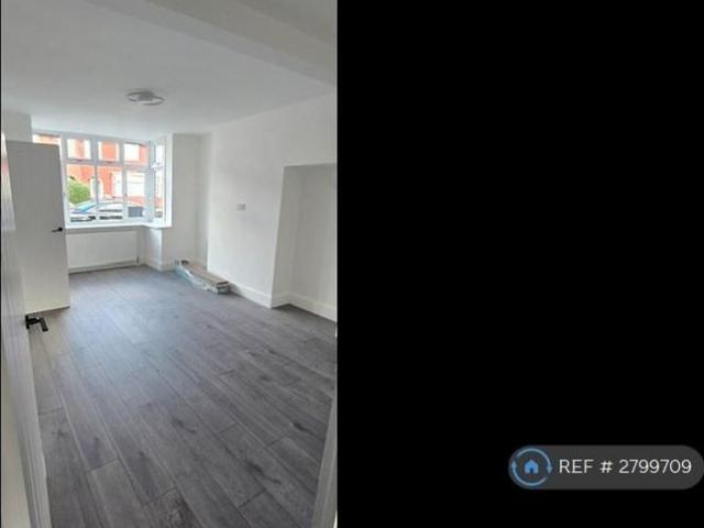 House for rent in Biscot, Luton